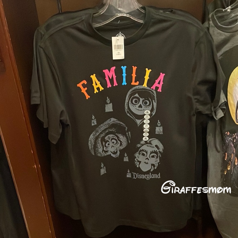 Disney Pixar Coco “Mi Familia” Graphic T -Shirt
